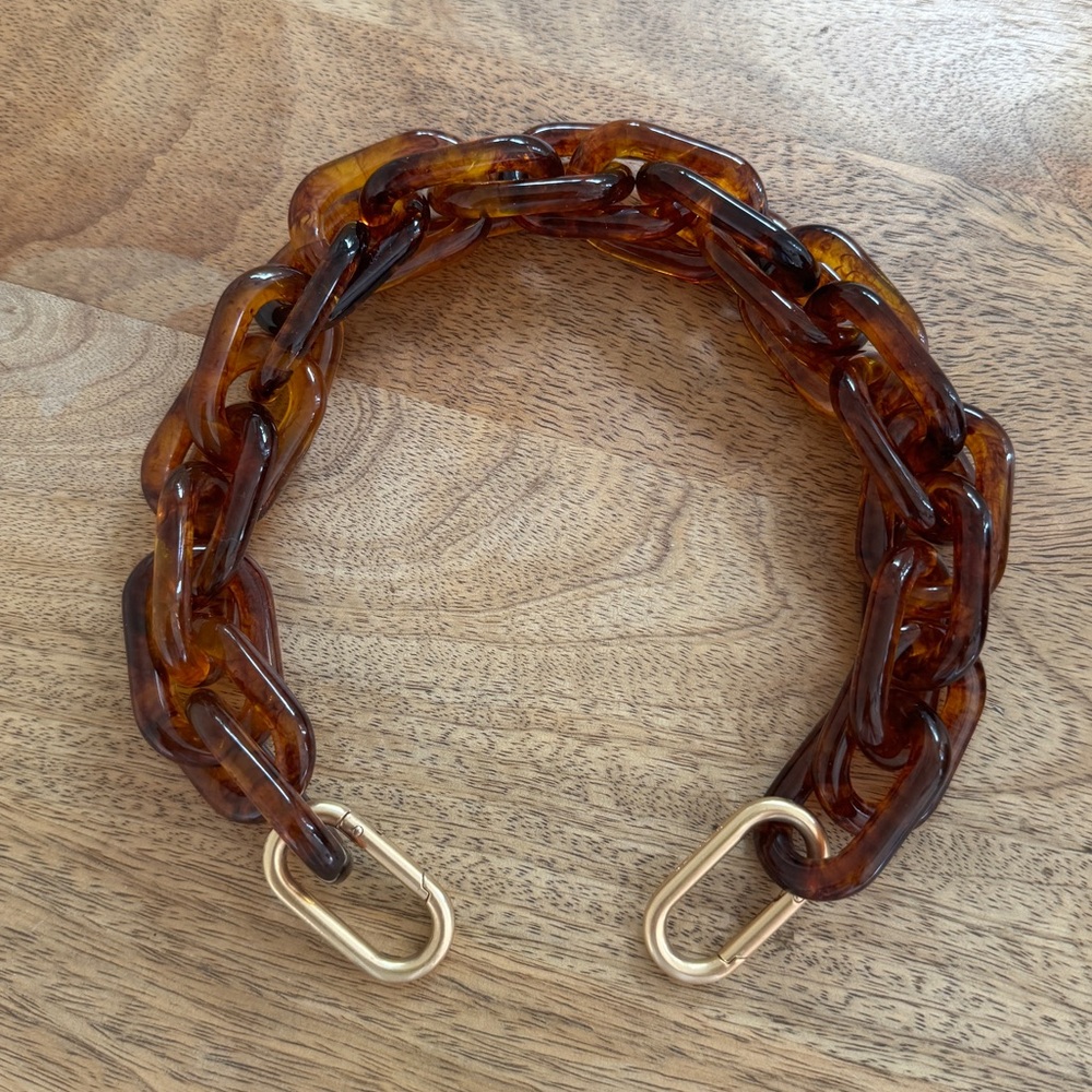 Shortie Strap